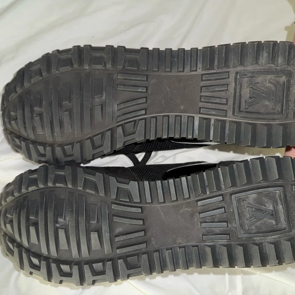 Louis Vuitton Black and Gold Luxury Sneakers - Picture 3 of 3
